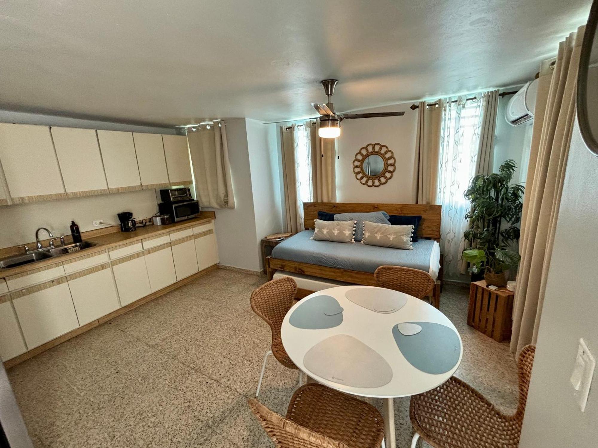 Bee Inn Puerto Rico Charming Urban Apartment In San Juan Buitenkant foto